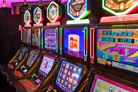 em777 login platform hero banner showing sports and casino games